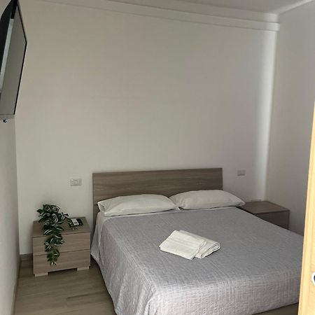 Villa Milano Apt. N. 5 Екстер'єр фото
