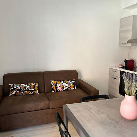Villa Milano Apt. N. 5 Екстер'єр фото
