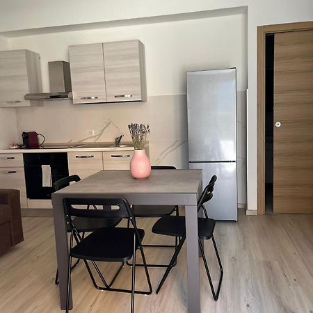 Villa Milano Apt. N. 5 Екстер'єр фото